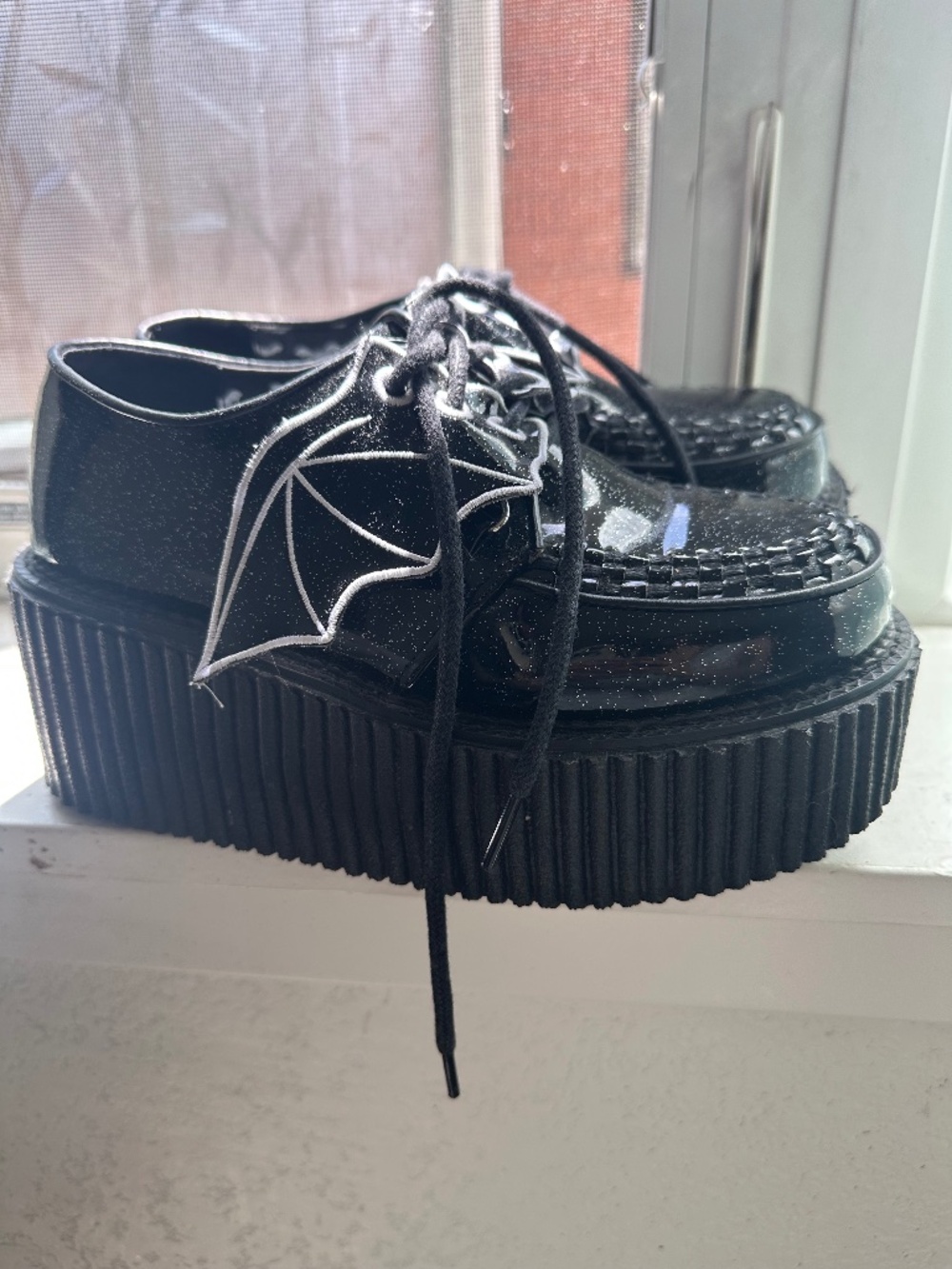 Demonia Creepers Size 5 Platform Bat Wing